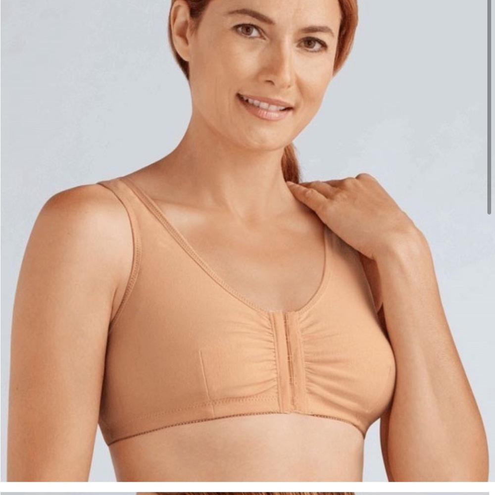Amoena Frances Wire-Free Front Closure Bra